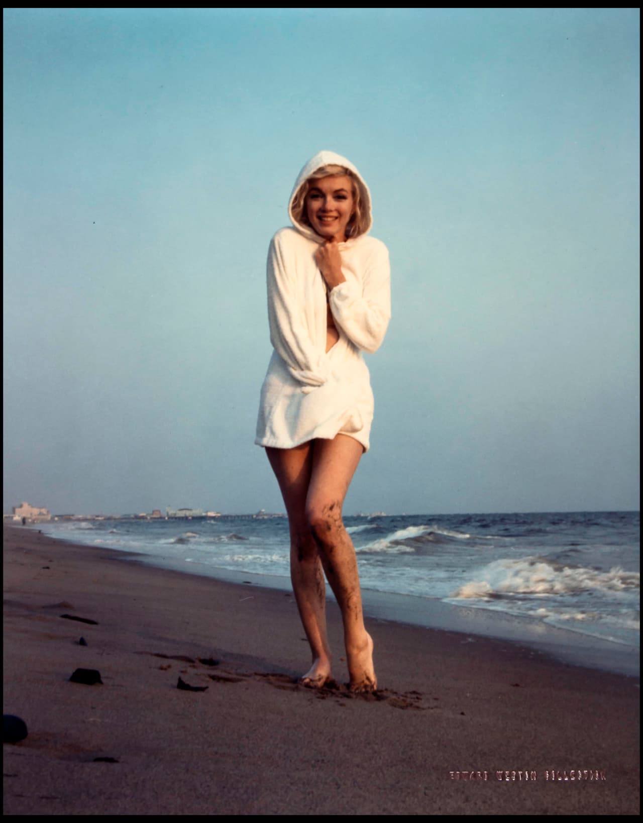 Se las hizo el 13 de julio de 1962 en las playas de Santa Monica, California.