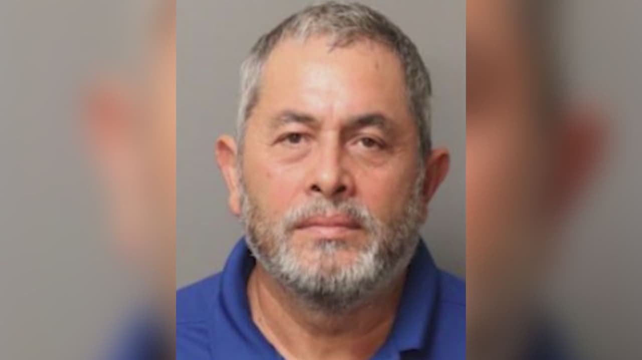 Hispano pierde su ciudadanía estadounidense tras aceptar cargos por abuso sexual de menores