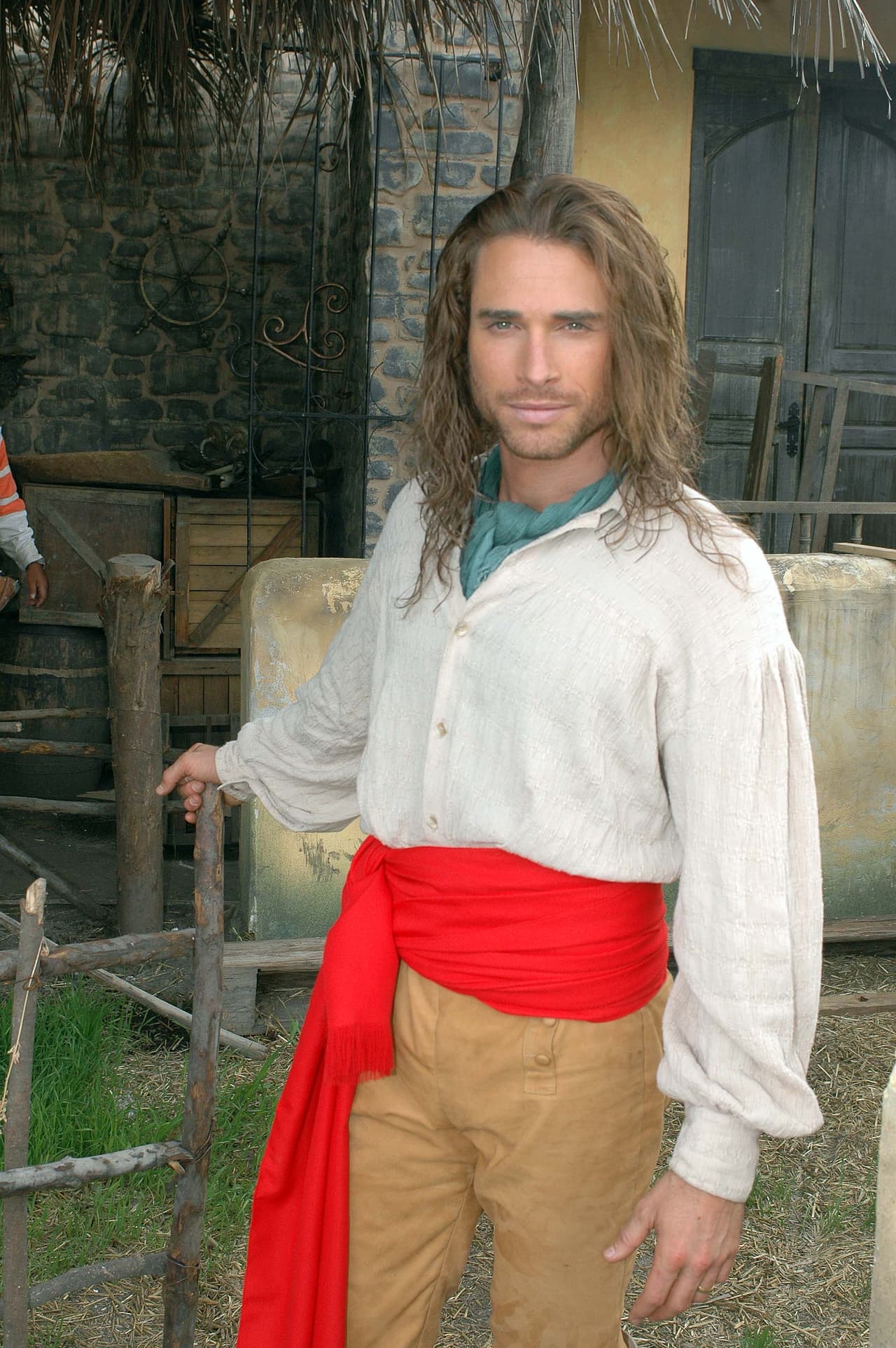 El actor conoció a su perro en 2007, cuando estaba grabando en locaciones 'Pasión', telenovela protagonizada por Susana González y Fernando Colunga.
<br>