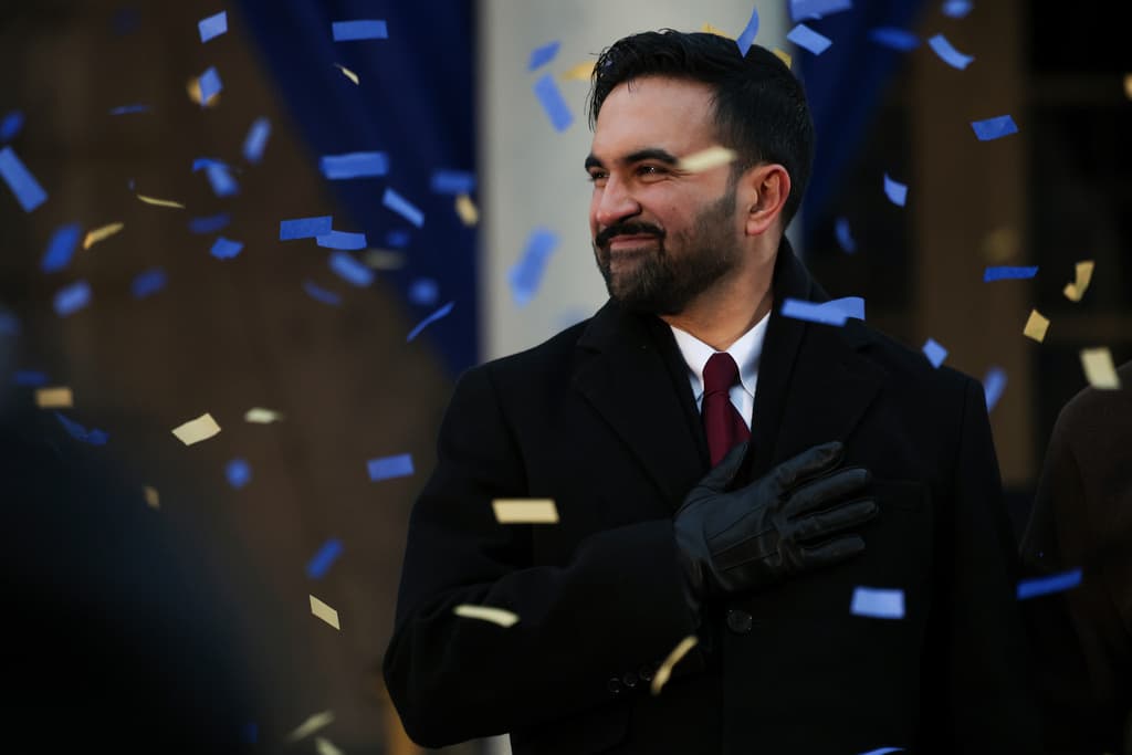 Zohran Mamdani asume la alcaldía de Nueva York y promete gobernar "de manera expansiva y audaz"