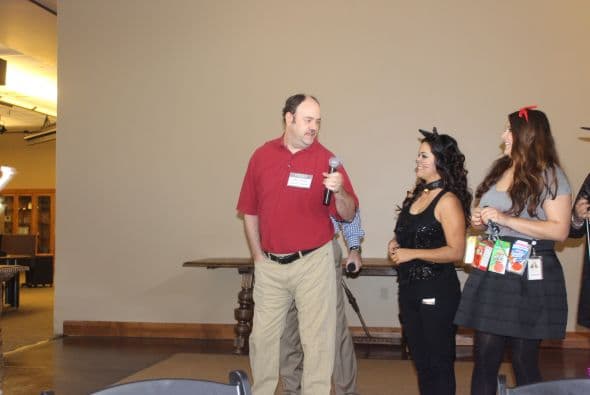 ¡Así es como Univisión Arizona celebra el Halloween!  Dulces, calaveras, disfraces y mucha diversión. 