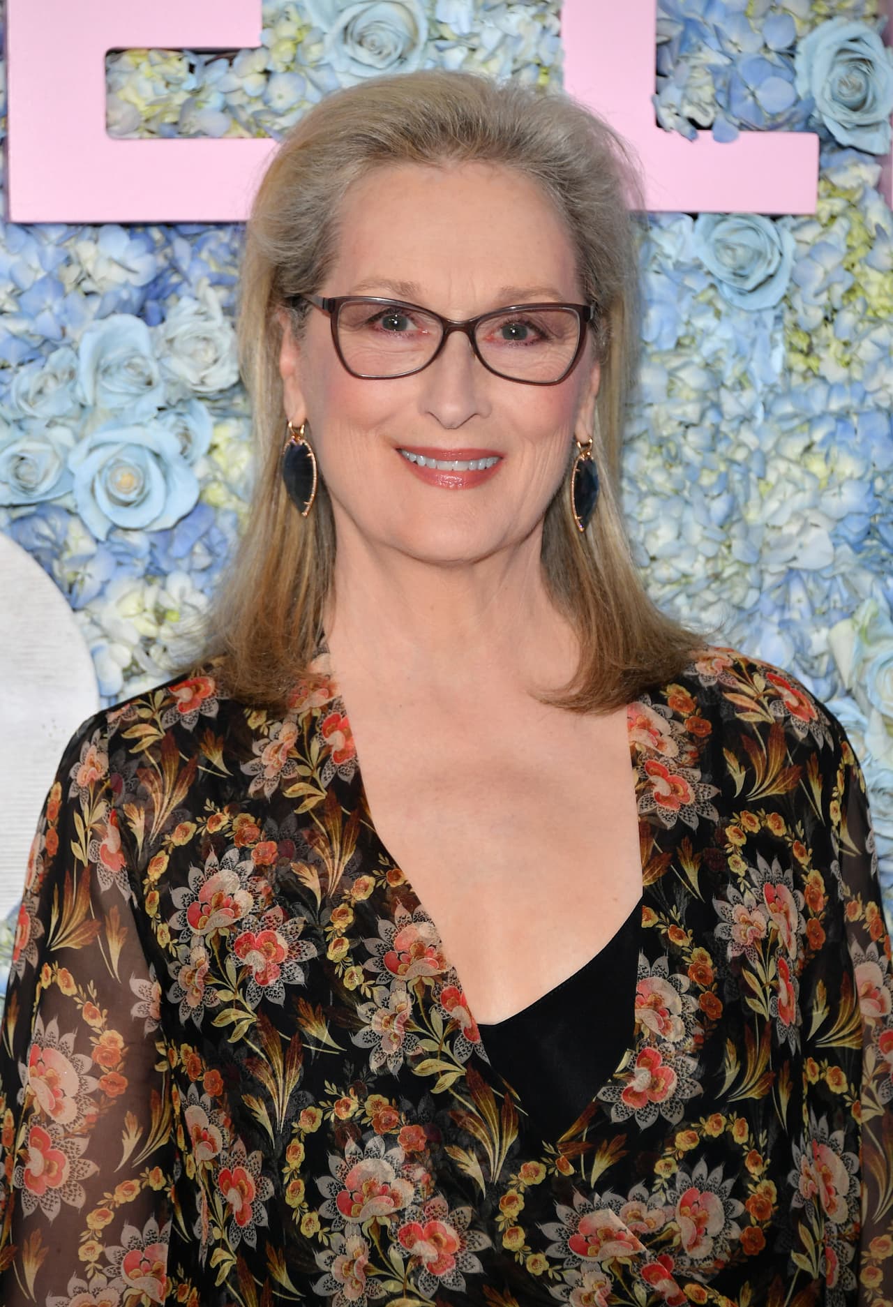 El estudio ha contado con la participación de otras estrellas como Meryl Streep y Morgan Freeman. 
<br>