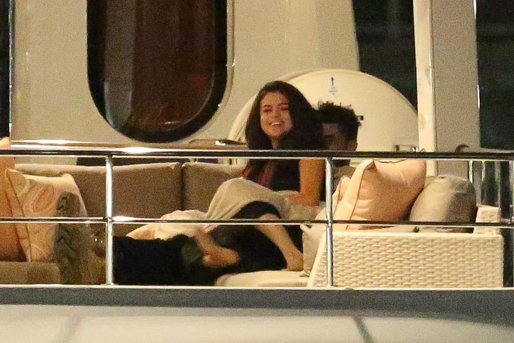 Selena Gomez y The Weeknd tuvieron una noche romántica en un yate para celebrar el Día de San Valentín.