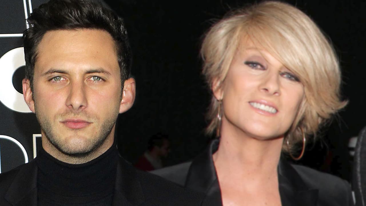 Zurita manifestó también que, si bien su amada siempre “constantemente está en su corazón”, la extraña ahora más que antes. 
<br>