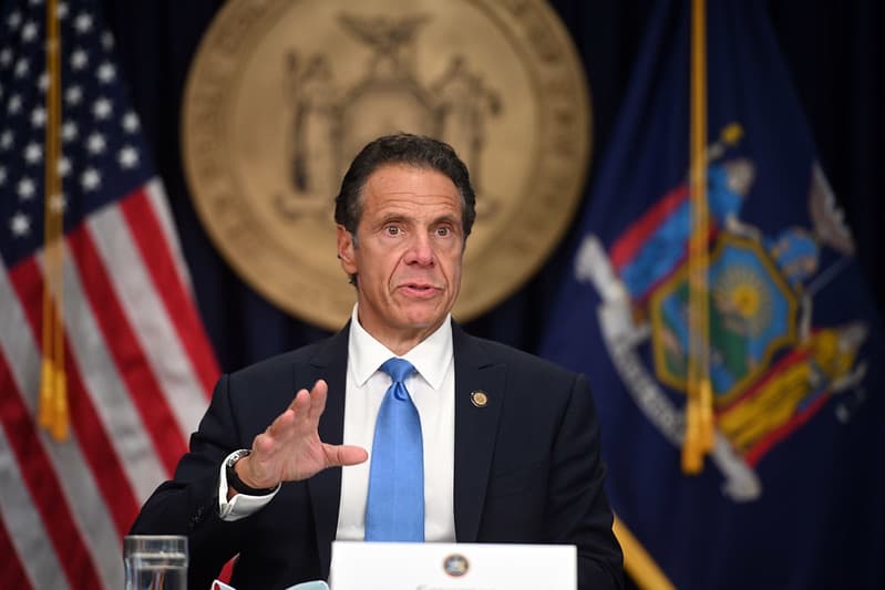 Cuomo teme que los multimillonarios se vayan de Nueva York si les hacen pagar más impuestos