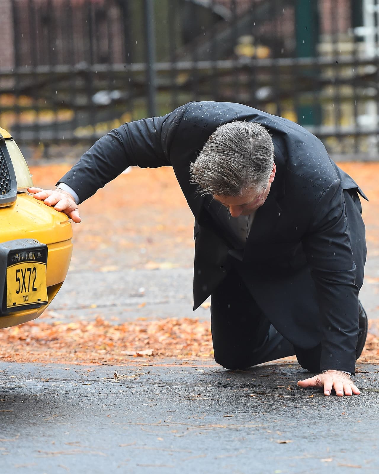 Luchó por incorporarse.