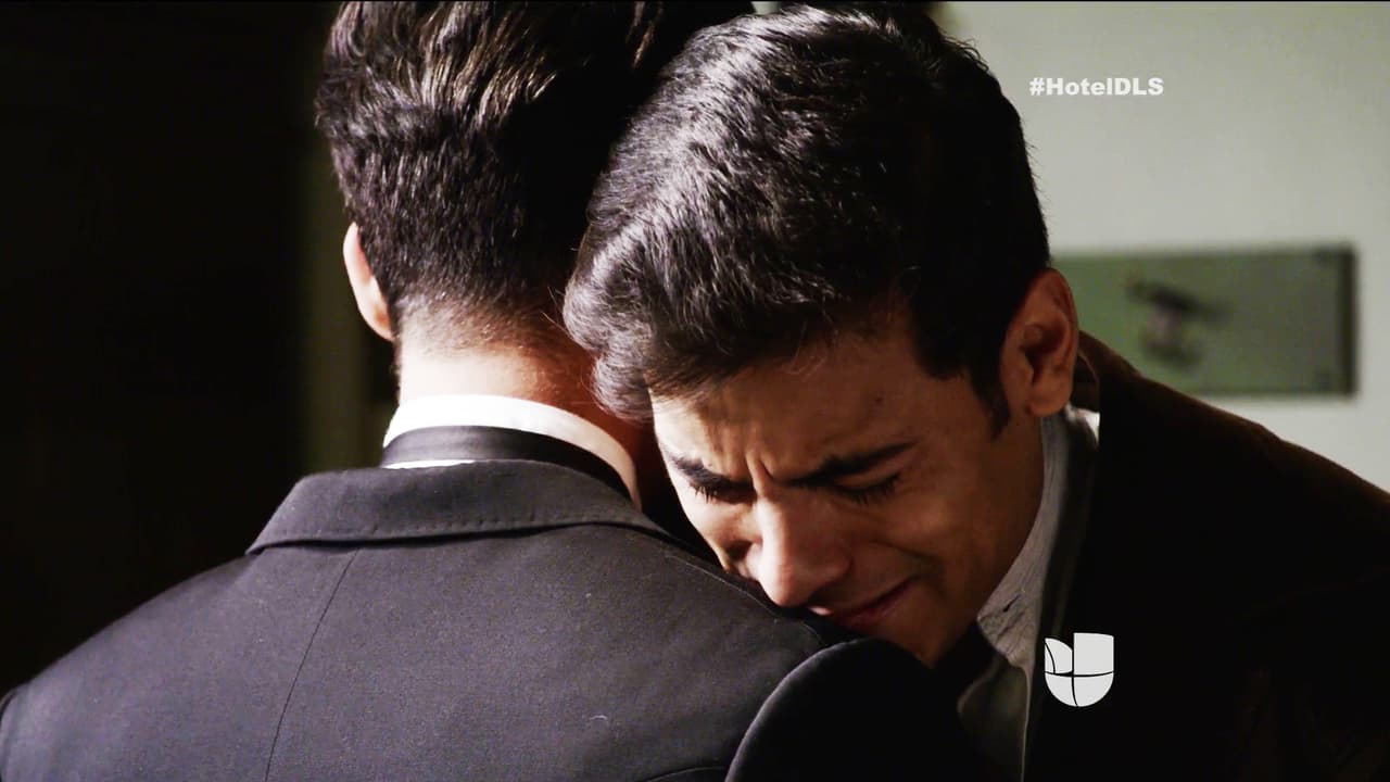 Julio se siente culpable, pero tú jamás dejarás que él y Cristina caigan en manos del malvado Diego.