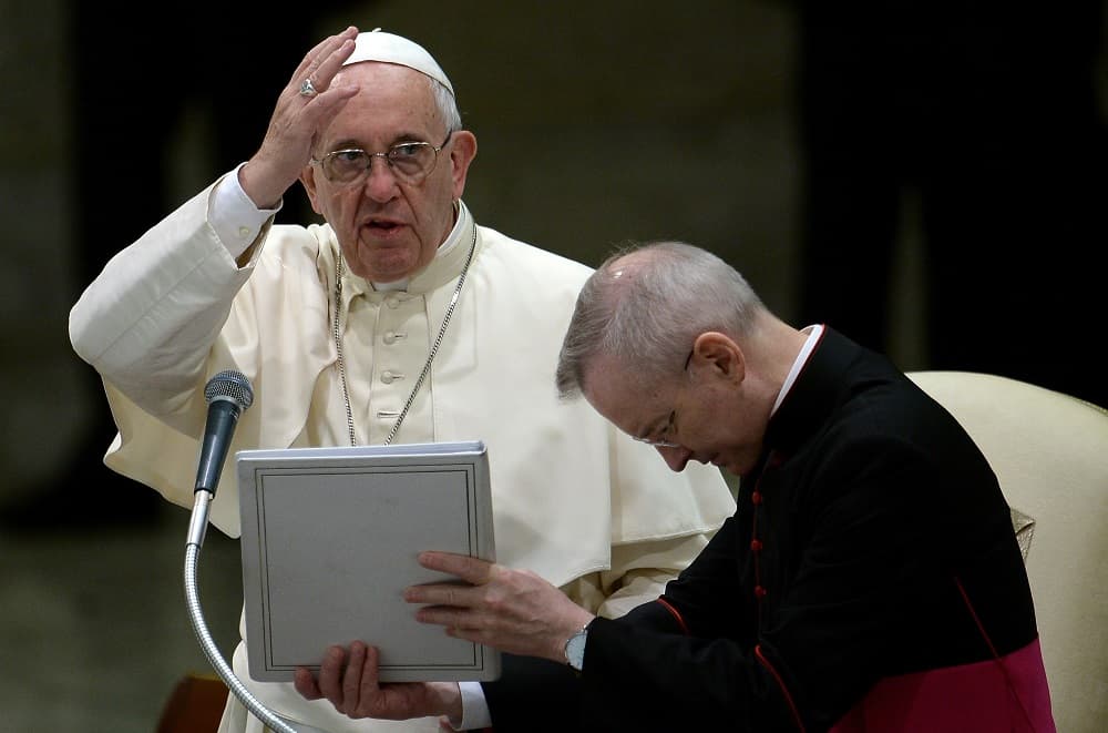 El Papa llama a los gobiernos a respetar los compromisos medioambientales