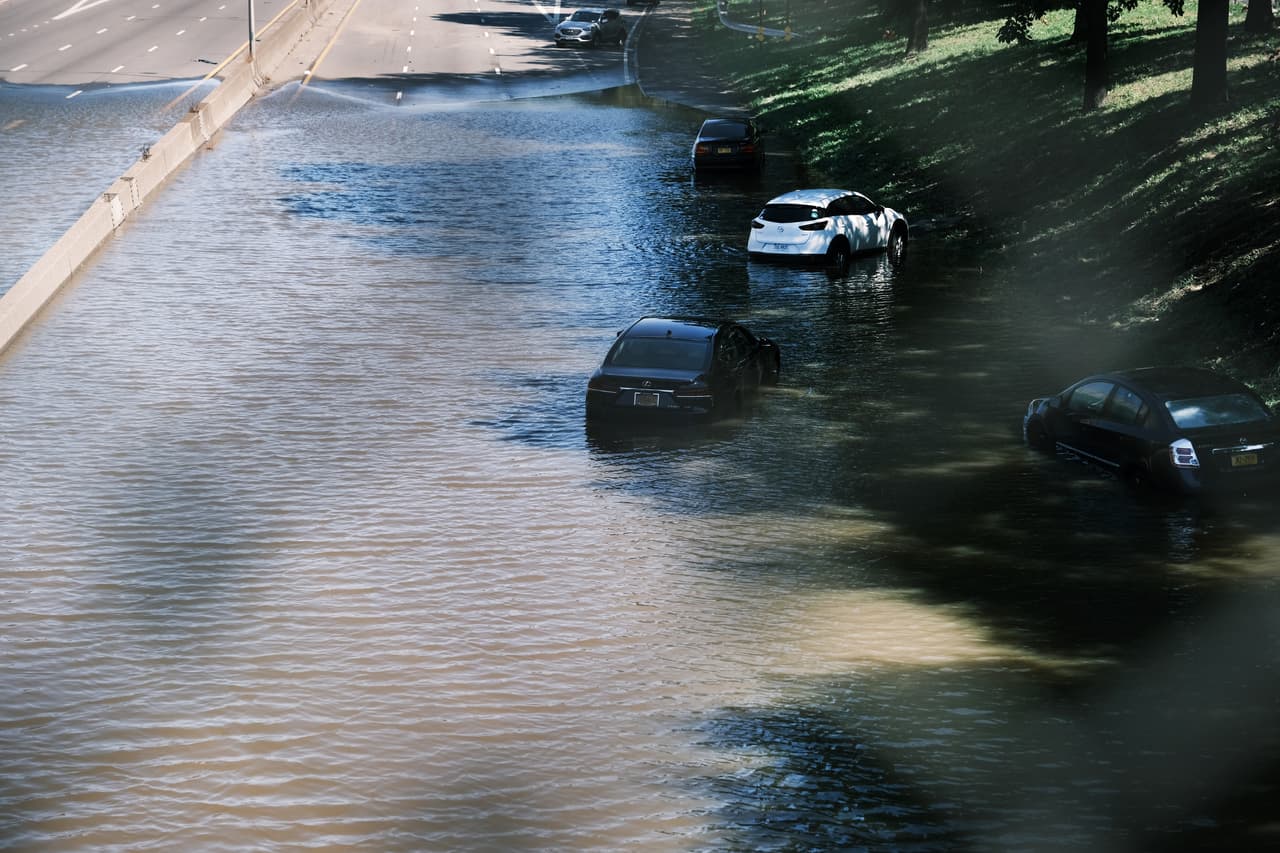 Al menos 23 residentes de Nueva Jersey murieron durante el paso de Ida: confirma Murphy