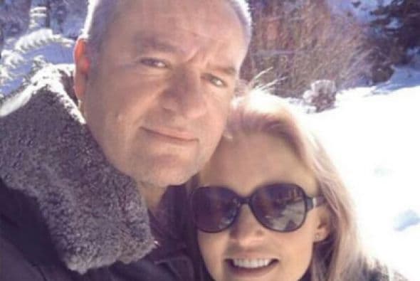 Pero, antes de que Rulli entrara al corazón de Angelique, quien le robaba suspiros a la actriz era el productor José Alberto 'El Güero' Castro.