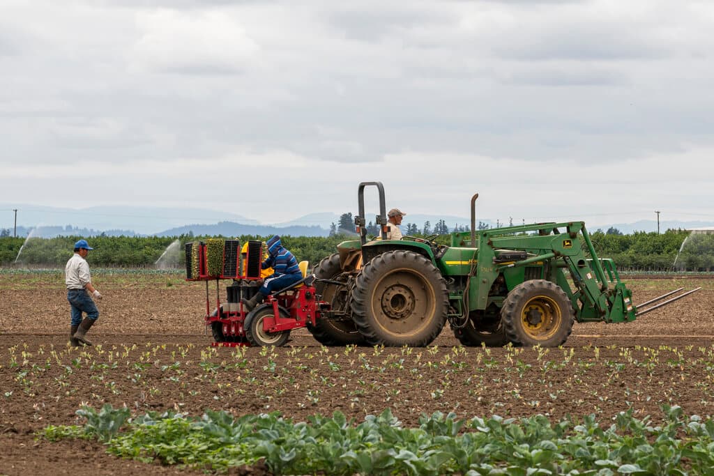 Ante los reclamos de la Administración de Seguridad y Salud Ocupacional (OSHA), una voz autorizada de la empresa intentó justificar el hecho ante las autoridades diciendo que cada empleado debe ser responsable de cuánto le exige a su cuerpo.