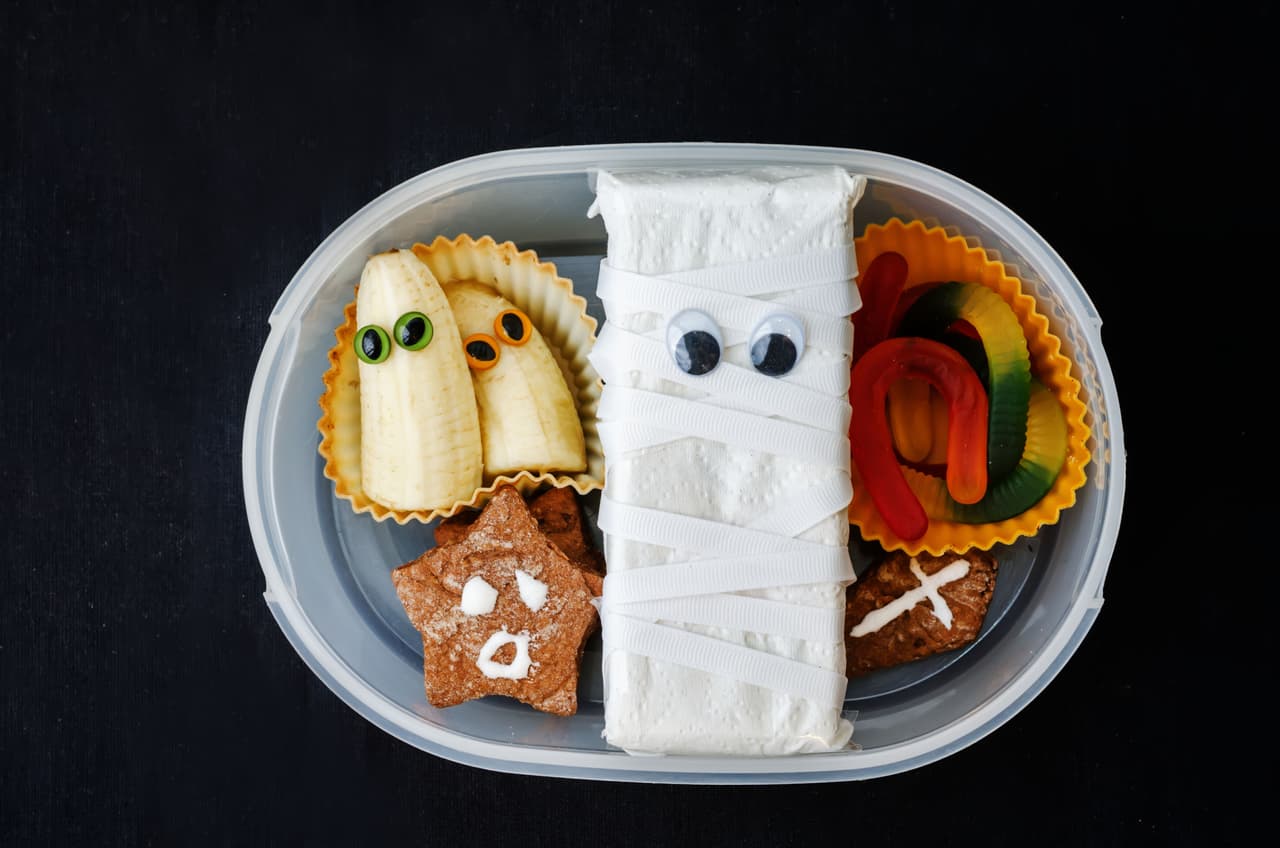 Halloween ya se acerca, y en octubre los pequeños fantasmas, duendes, princesas y criaturas de todo tipo, invadirán las calles tocando de puerta en puerta en busca de dulces.