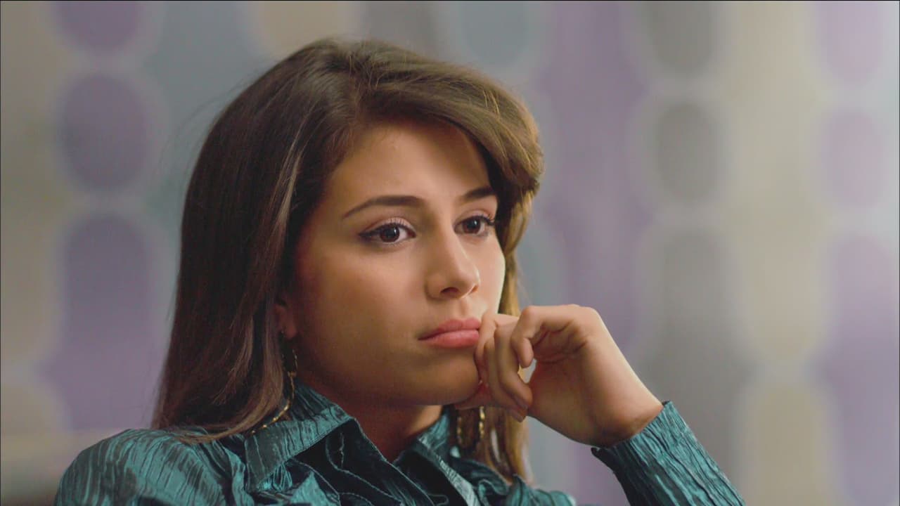 Pilar se entera de la infidelidad de su esposo.