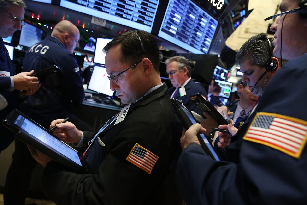 Wall Street cierra nuevamente con pérdidas en línea con la turbulencia en China