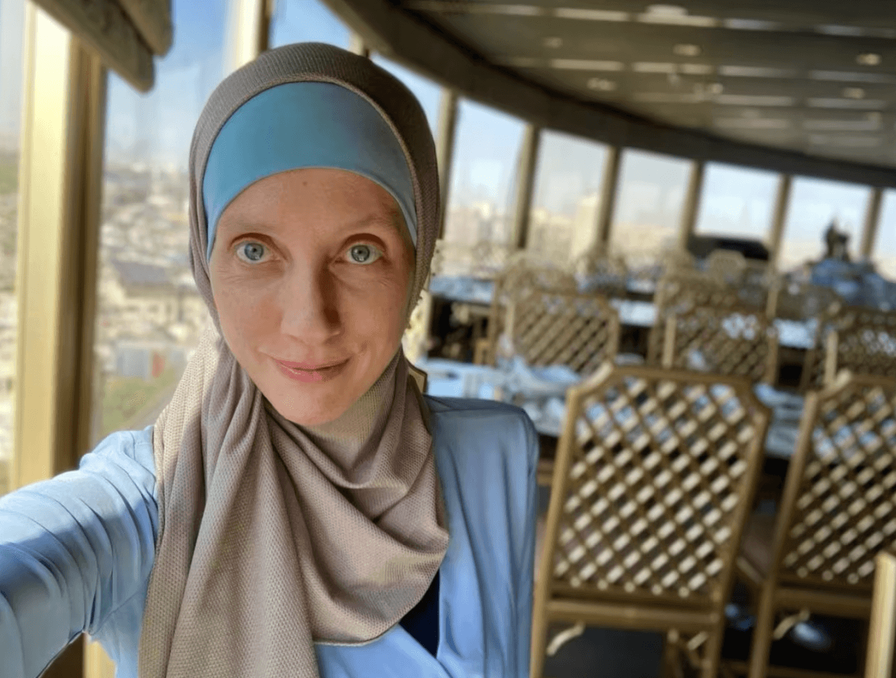 Ella es Shelly Kittleson, la periodista de Estados Unidos secuestrada en Irak. Ya hay un sospechoso detenido