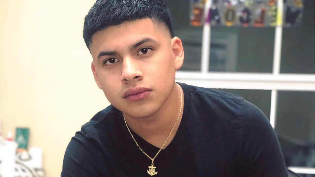 Peña, de 23 años, era el menor de cinco hermanos y vivía en Laredo, Texas. Viajó a Houston para el festival musical, así como otras víctimas que dejó la tragedia.
