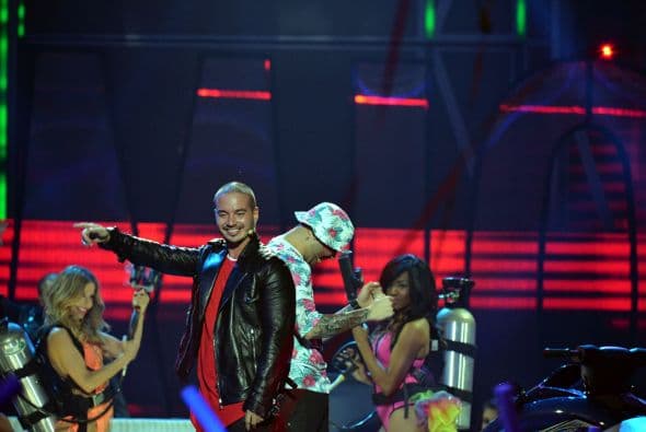 Este dueto fue uno de los más espectaculares de la noche.