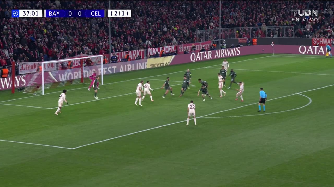 ¡Bayern no puede con el Celtic! Kimmich dispara por un costado de la portería