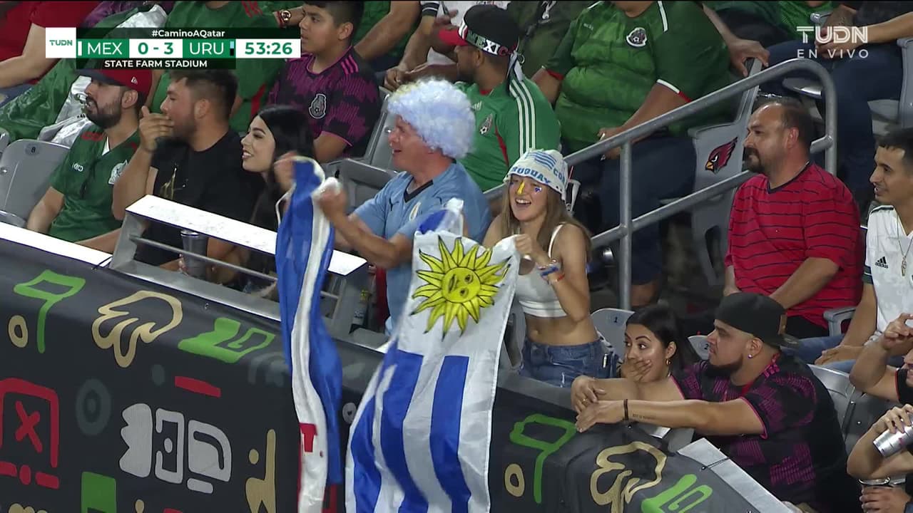 ¡Es goleada! Cavani hace su doblete y pone el 0-3 ante el Tri