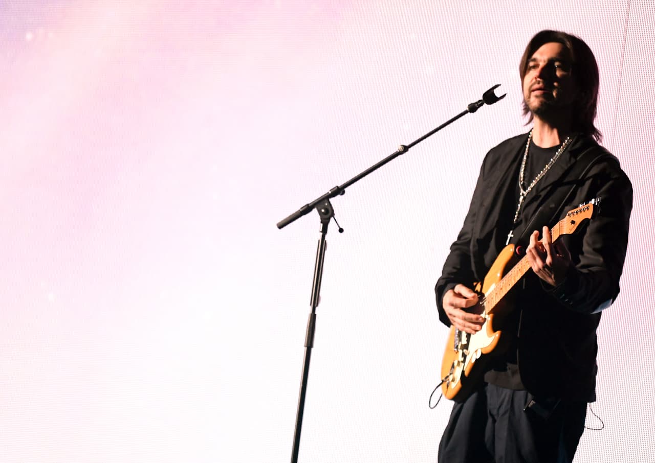 Día 2 - Juanes, quien será nombrado Persona del Año, durante los ensayos para la ceremonia de Latin GRAMMY en el MGM Grand Hotel & Casino en Las Vegas, Nevada.