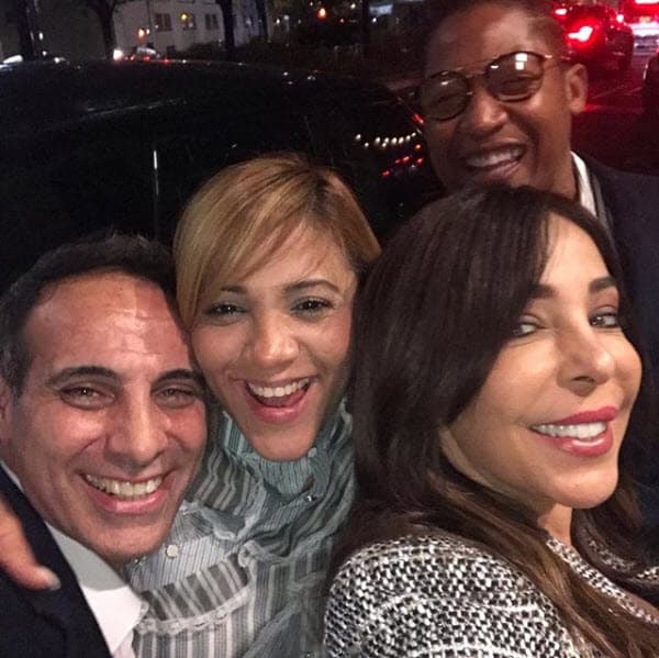 "Millones de gracias por compartir con nosotros esta noche. Mil gracias @mayifashion227 por mi look de hoy", agregó en otro grupo de postales en la misma red social.