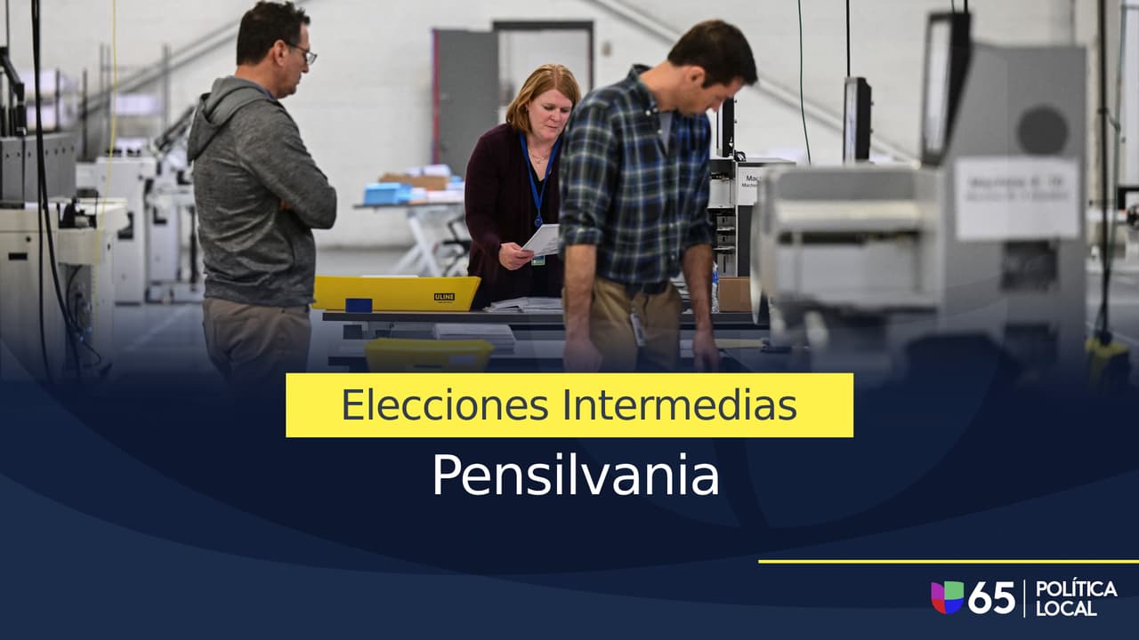Una mirada al interior del almacén donde se manejan las boletas de las elecciones de medio término en Filadelfia