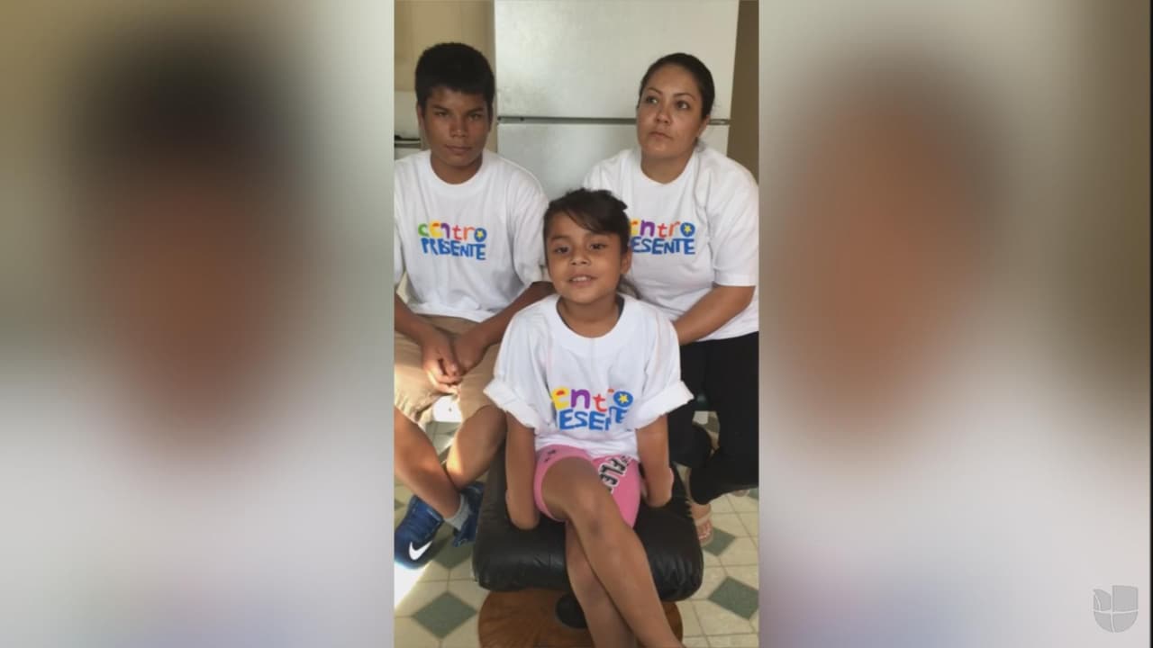 Una niña hondureña de 8 años pide a Obama en un video que no la deporten