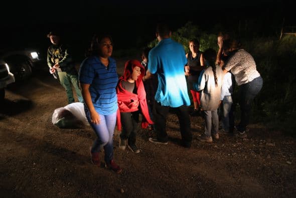 El flujo migratorio, que alcanzó su auge en junio y julio pasados, planteó problemas de logística para el gobierno federal, que ha tenido que reajustar el gasto, con el objetivo de hacer frente a la afluencia de miles de personas.