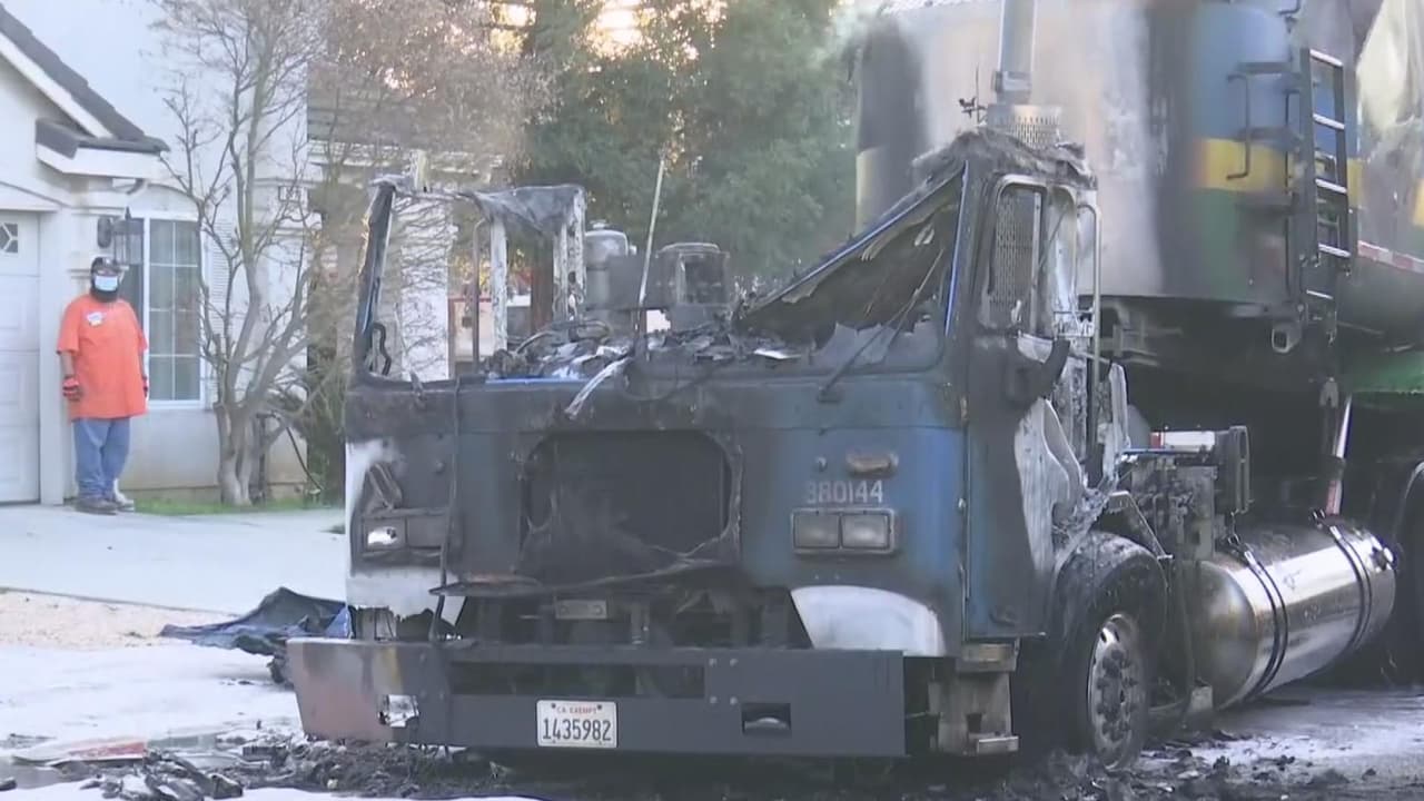 Un camión de basura explota en el norte de Fresno