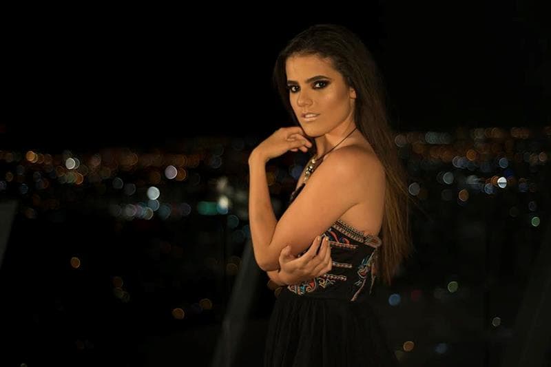 Camila Fernández, la hija del 'Potrillo', debuta como solista