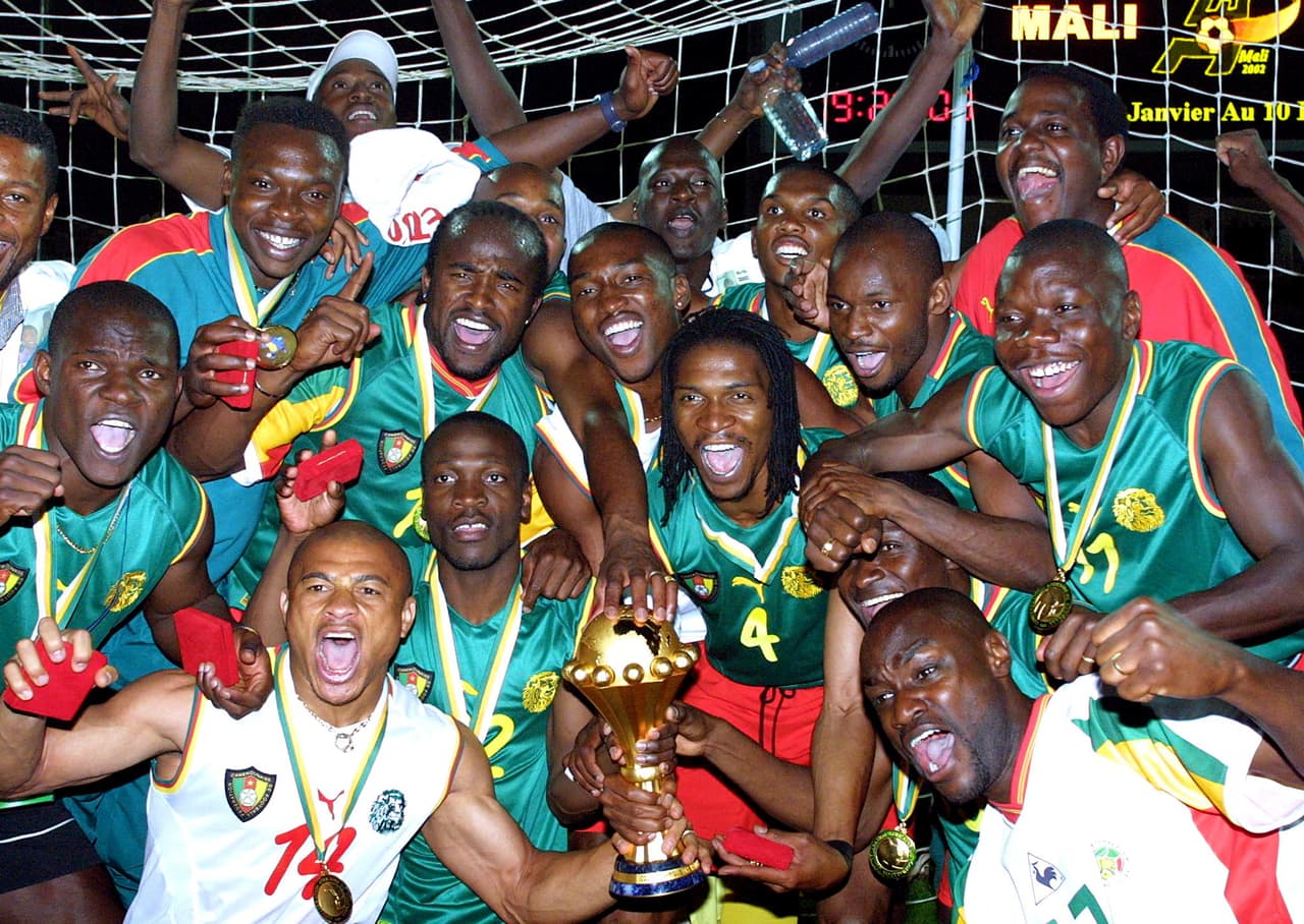 En el 2002 lograría la Copa Africana de Naciones venciendo a Senegal. Fue su último título enfundado en la camiseta de su selección.