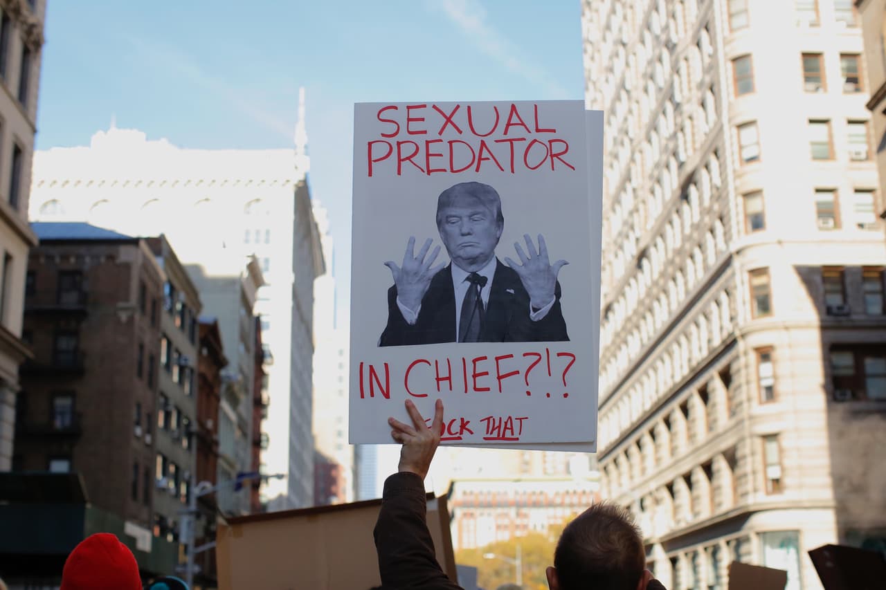 "¿Un depredador sexual comandante en jefe?".