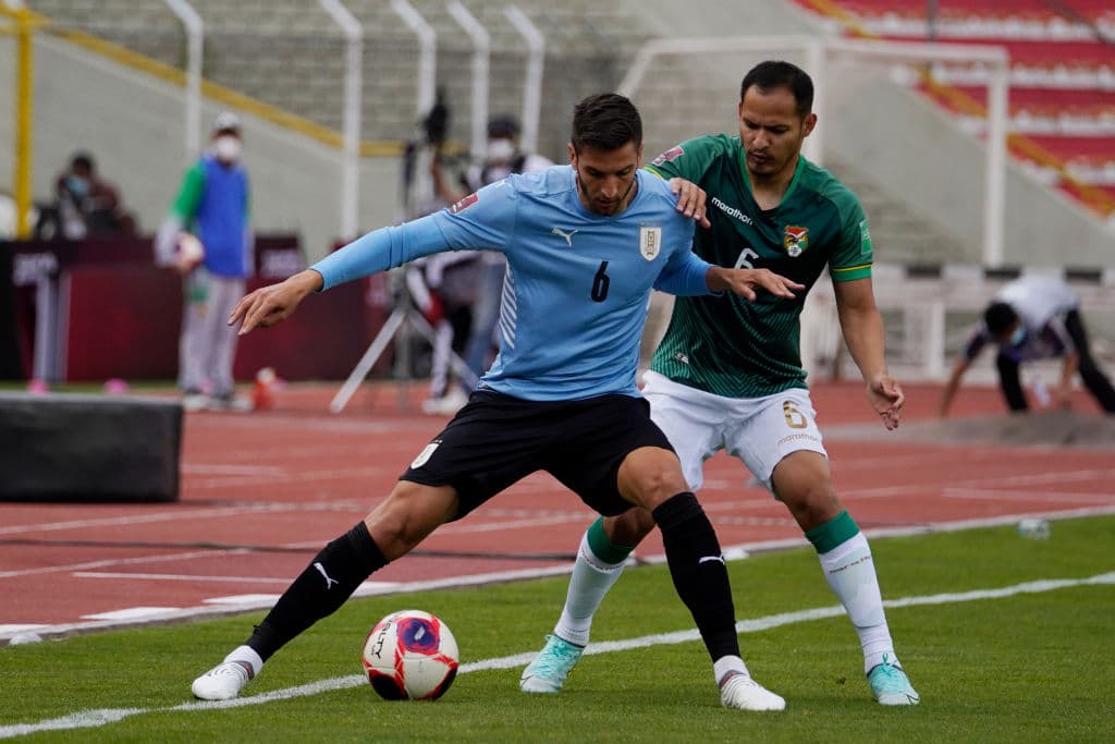 Uruguay tropieza en Bolivia y los locales los golean 3-0, Perú logra conseguir los puntos de visita 1-2 frente a Venezuela y llegan a 17 unidades.