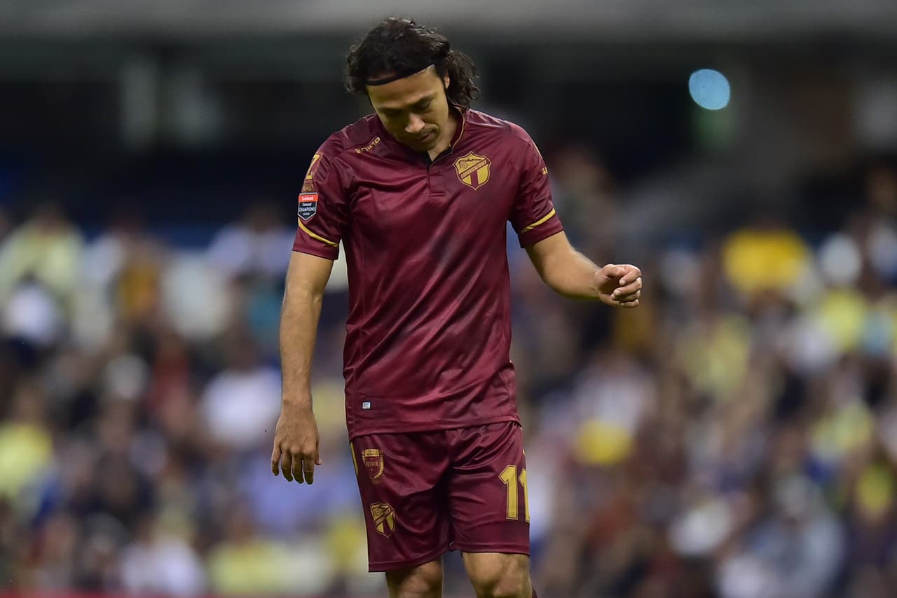 Comunicaciones tocó la puerta al 43’, pero el balón pasó por un costado del arco de Jiménez.