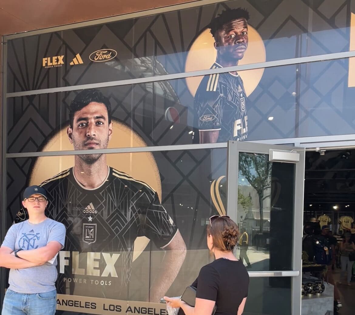 Carlos Vela es el ‘rey’ en la tienda oficial del LAFC