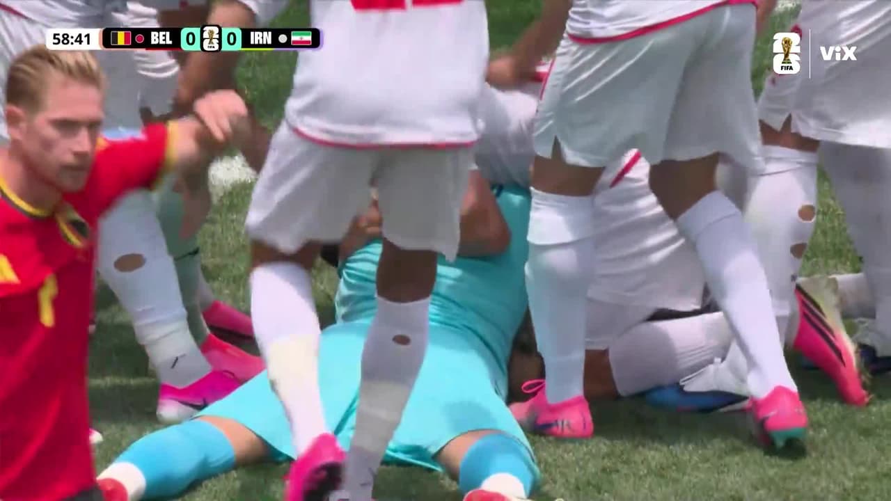 ¡Beiranvand vuela y salva a Irán con una atajada monumental!