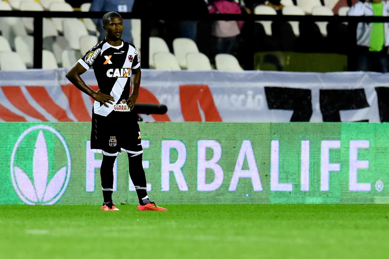 El Vasco da Gama pierde ante Coritiba y se hunde más en la liga brasileña