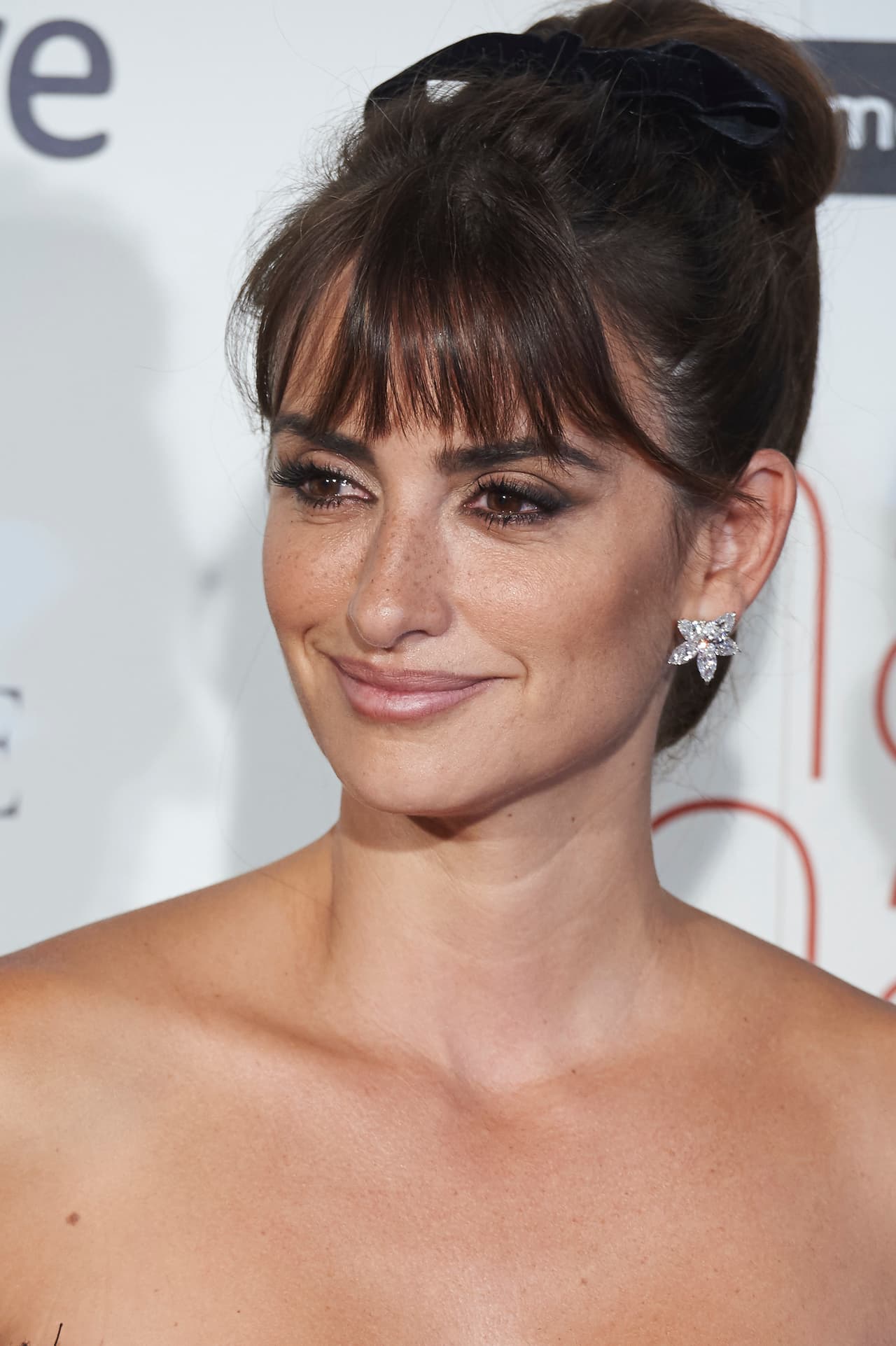 La española cautivó a todos durante la alfombra roja en Madrid de su nueva película.