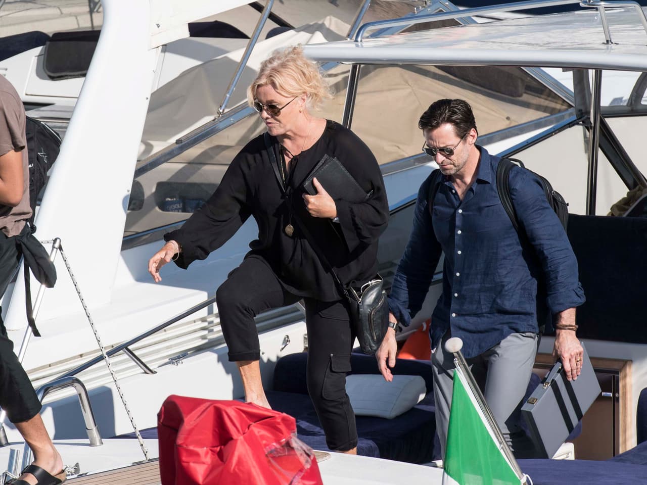 Para las vacaciones de verano, el actor Hugh Jackman y su esposa Deborra-Lee Furness eligieron Capri, Italia.