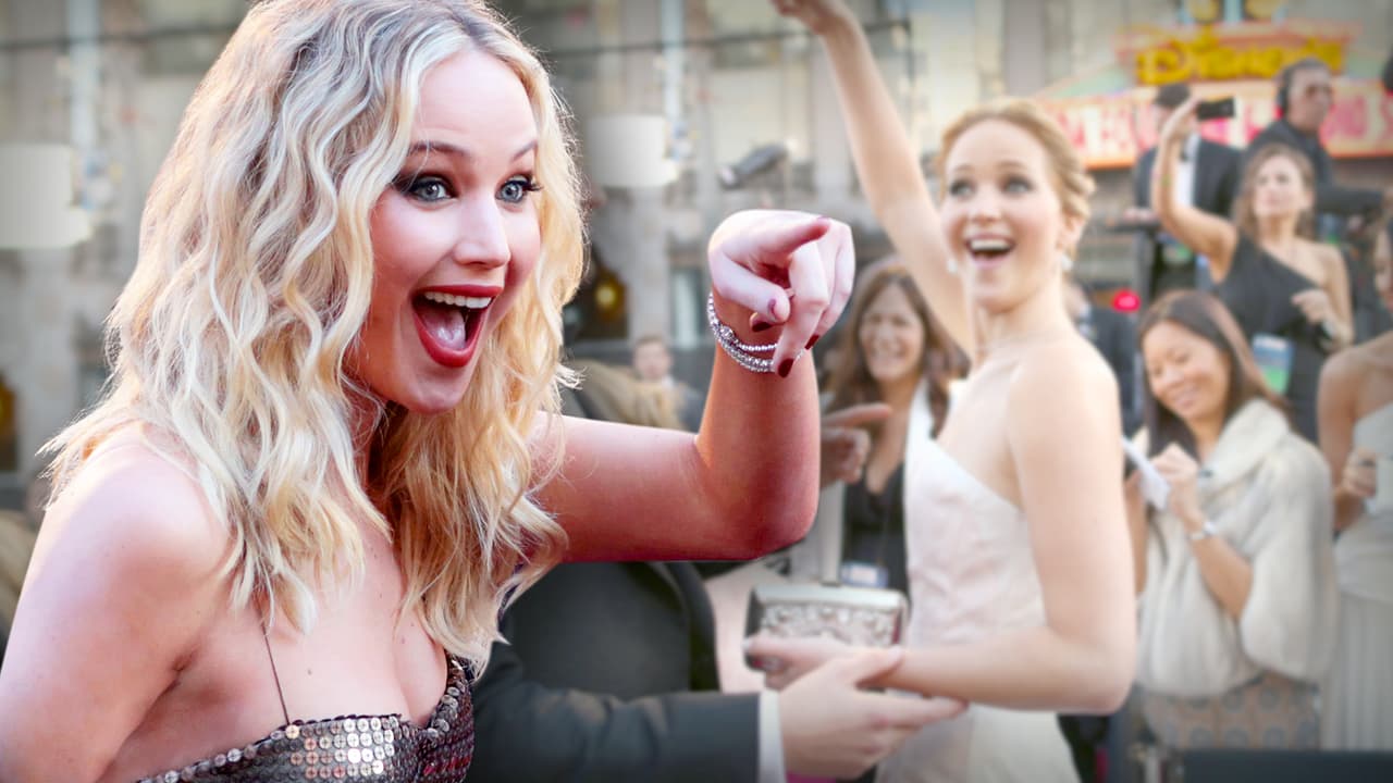 Gracias a 'Los juegos del hambre', Jennifer Lawrence alcanzó la fama, pero eso no ha cambiado su personalidad detrás de cámaras. Suele ser una persona muy abierta y le encantan las bromas.
