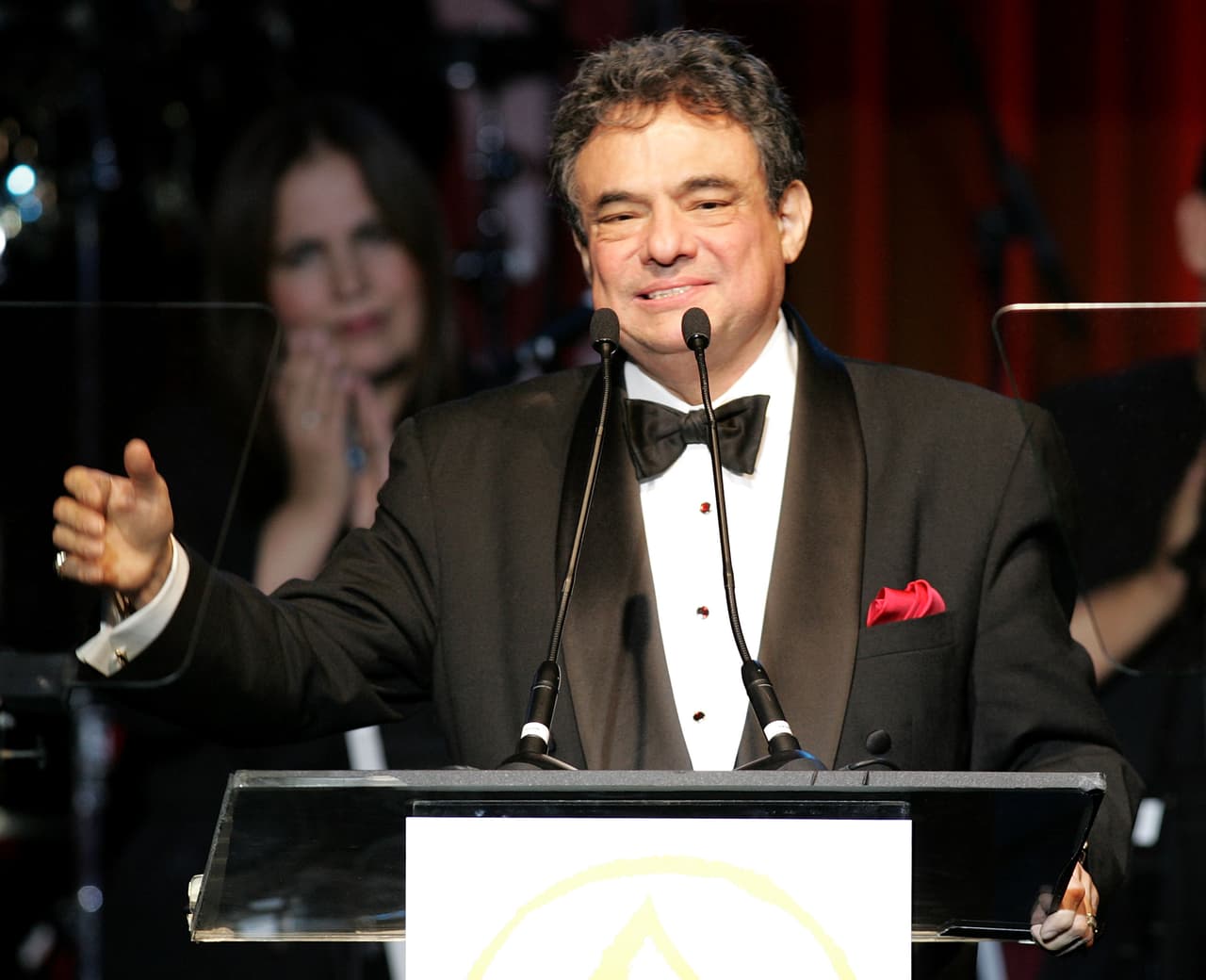 El reconocimiento llegó de parte de la 
<i>Latin Recording Academy</i>. Ese fue un año repleto de reconocimientos a su carrera musical.