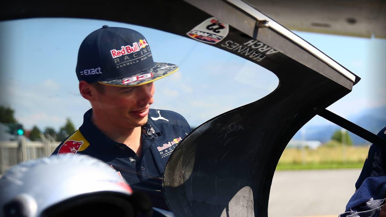 Max Verstappen tiene un jet privado de más de 12 millones de dólares