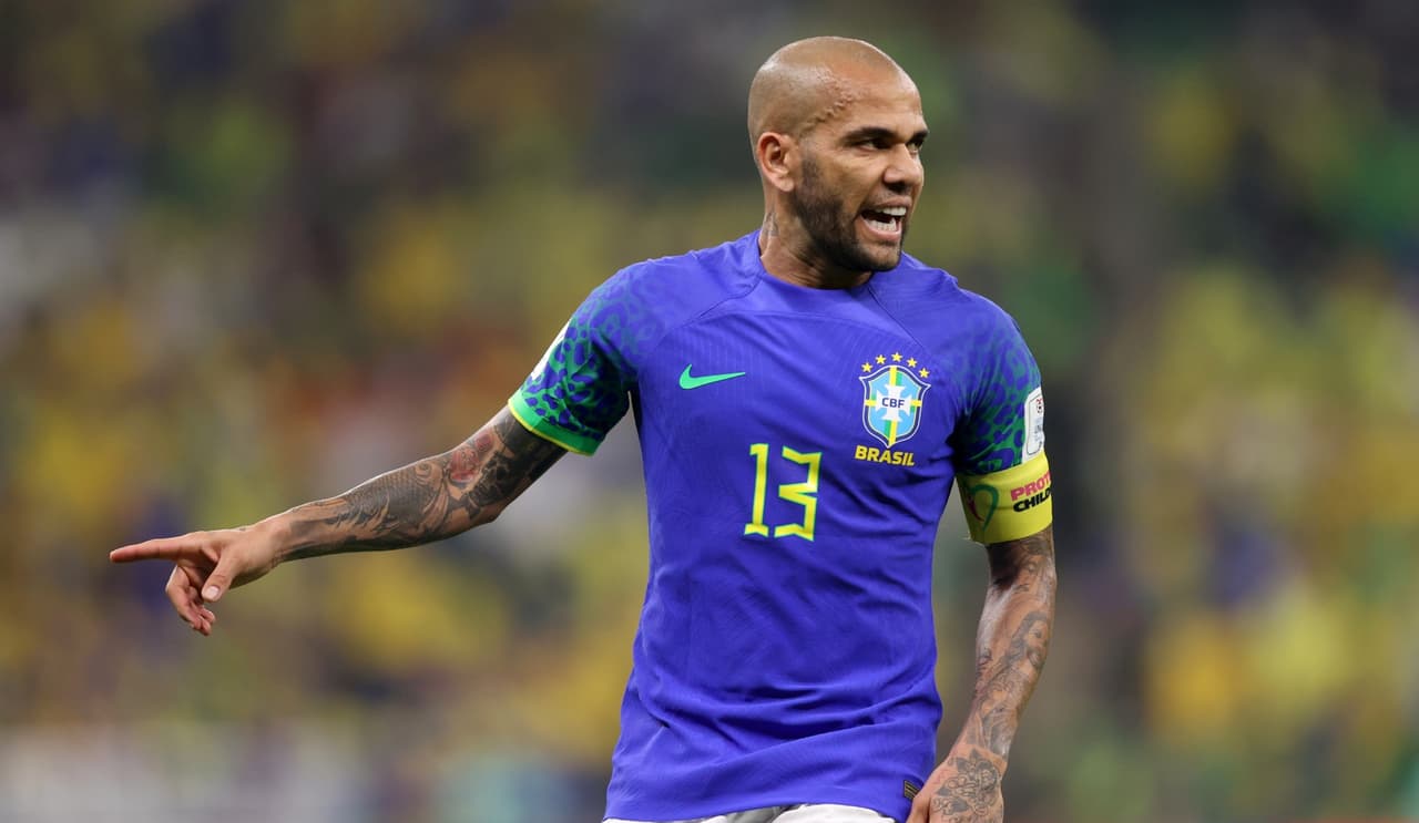 Confirman ADN de Dani Alves en caso de agresión sexual