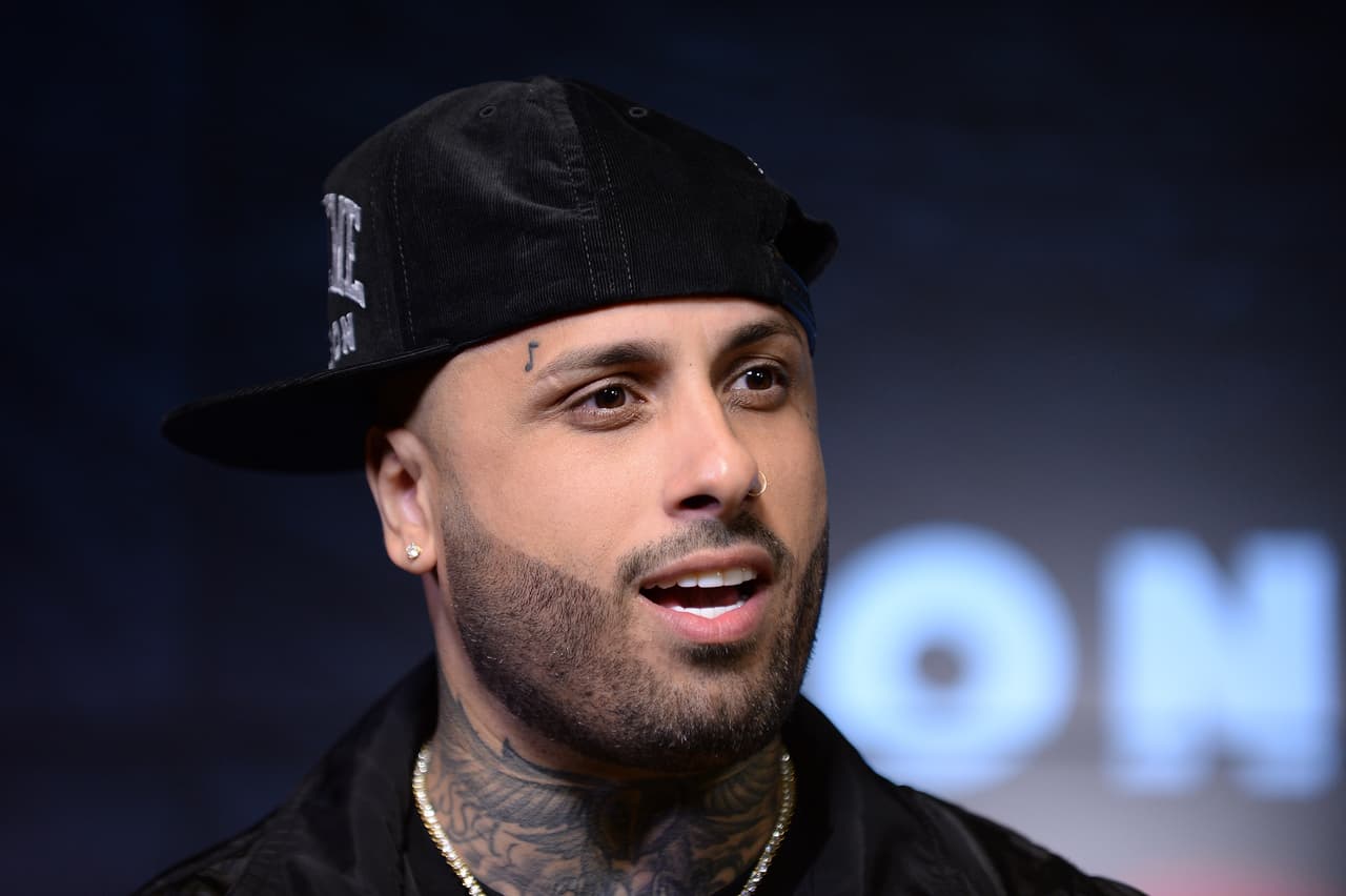 MIAMI, FL - OCTOBER 14: In this handout photo provided by One Voice: Somos Live!, Nicky Jam poses in the pressroom at One Voice: Somos Live! A Concert For Disaster Relief at Marlins Park on October 14, 2017 in Miami, Florida. (Photo by Jason Koerner/One Voice: Somos Live!/Getty Images)