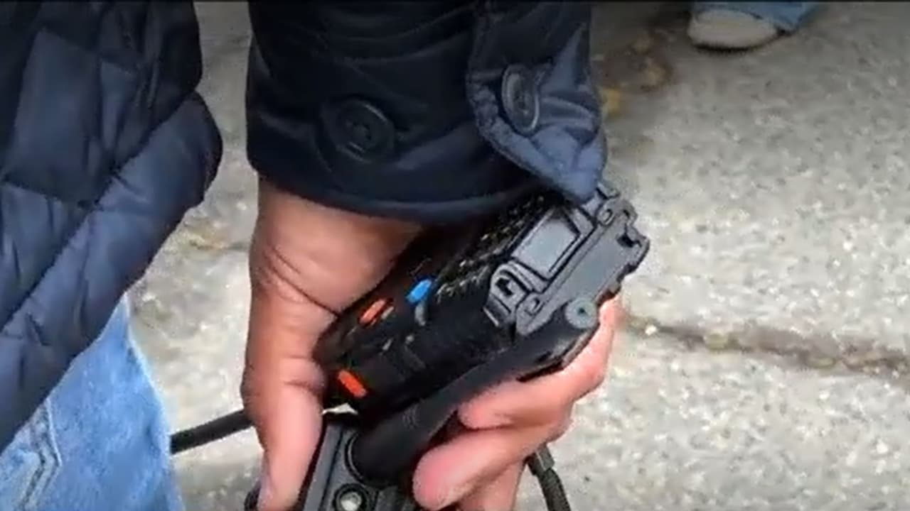 Voluntarios patrullan para alertar sobre la presencia de ICE: revive autodefensa comunitaria en California