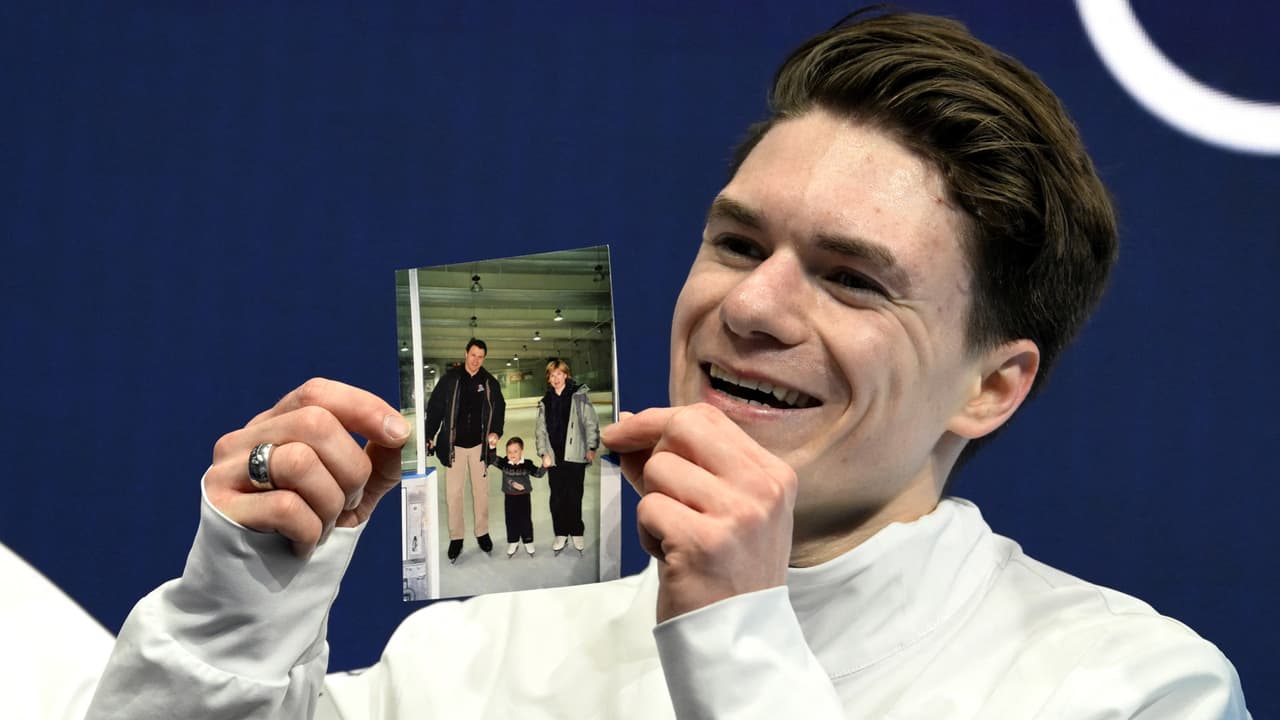 Estremecedor: Atleta muestra foto de sus padres fallecidos en accidente aéreo