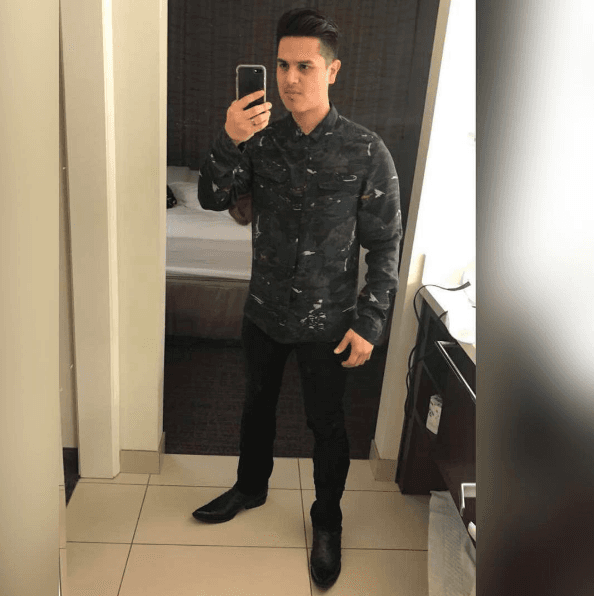 Ya a los 16 años, Régulo había adquirido cierta experiencia para tocar en fiestas y reuniones.