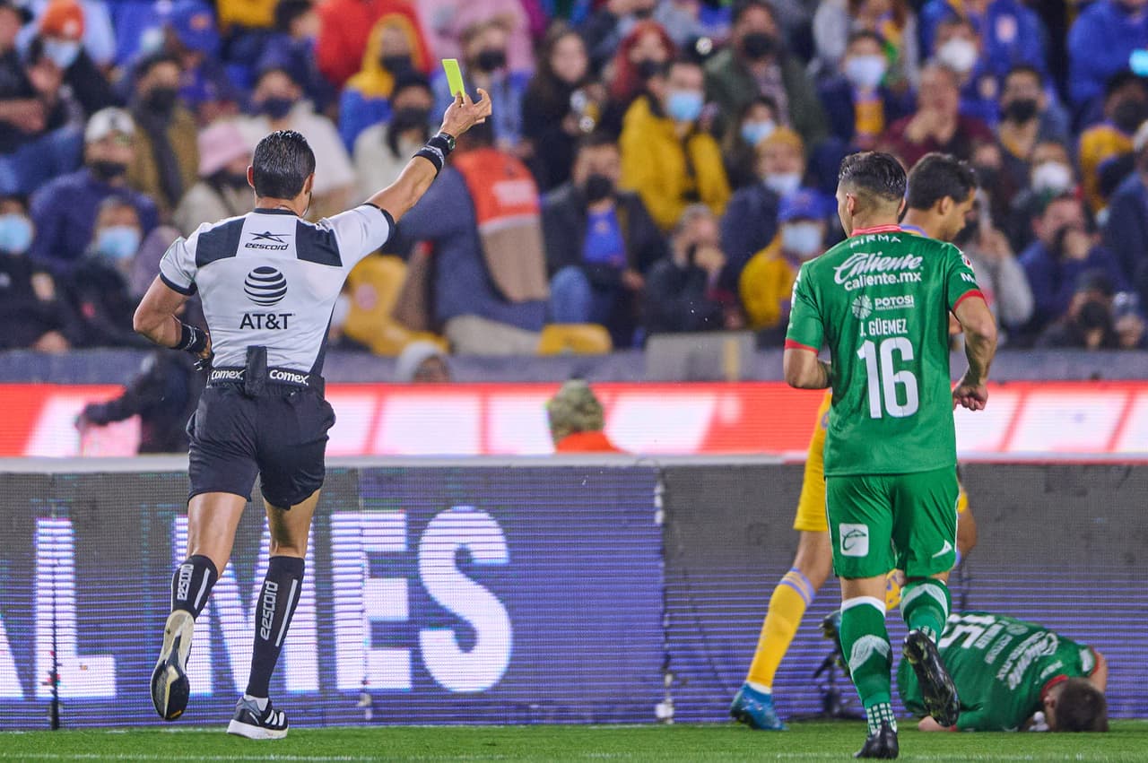En un partido cerrado los Tigres lograron sacar el triunfo ante San Luis que empezó ganando pero no pudo aguantar el marcador.
