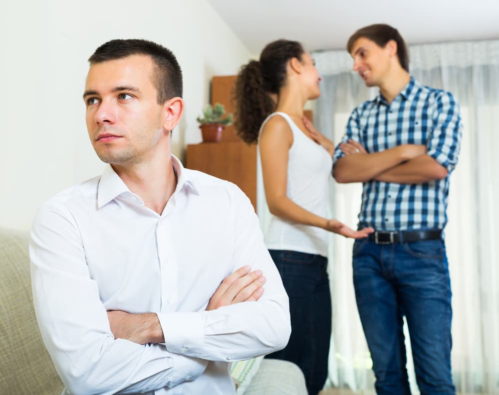 Evita situaciones tensas en las que se enfrenten tu ex y tu pareja actual pues podrían sucederse peleas o disgustos entre todos. Si terminaste un capítulo de tu vida no tienes por qué estar trayendo al presente las situaciones pasadas. Este es un ciclo del renacer sentimental y amor intenso.
<br>
<br>Por Profesor Zellagro