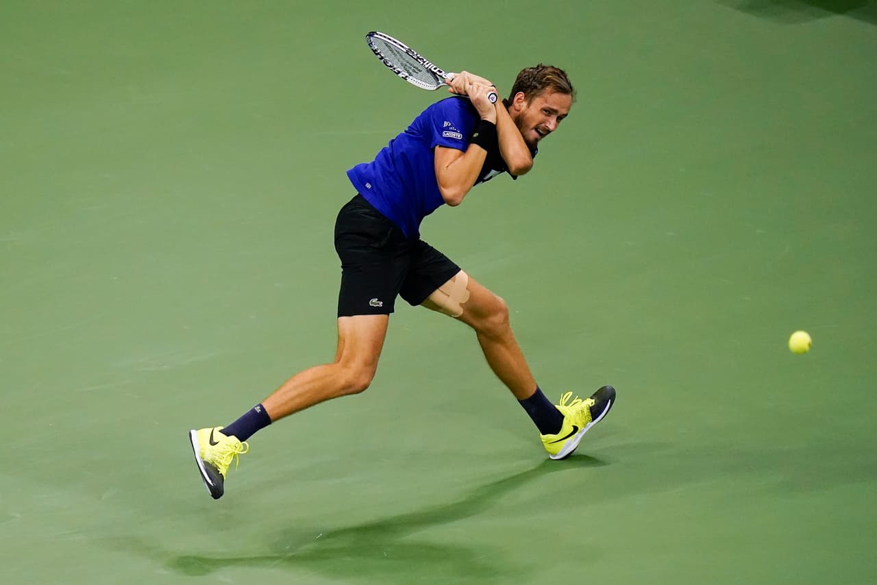 Con parciales de 6-2, 7-6 y 7-6, accedió al que será su cuarto enfrentamiento con Zverev en Grand Slam; la última ocasión, Thiem se llevó la victoria.